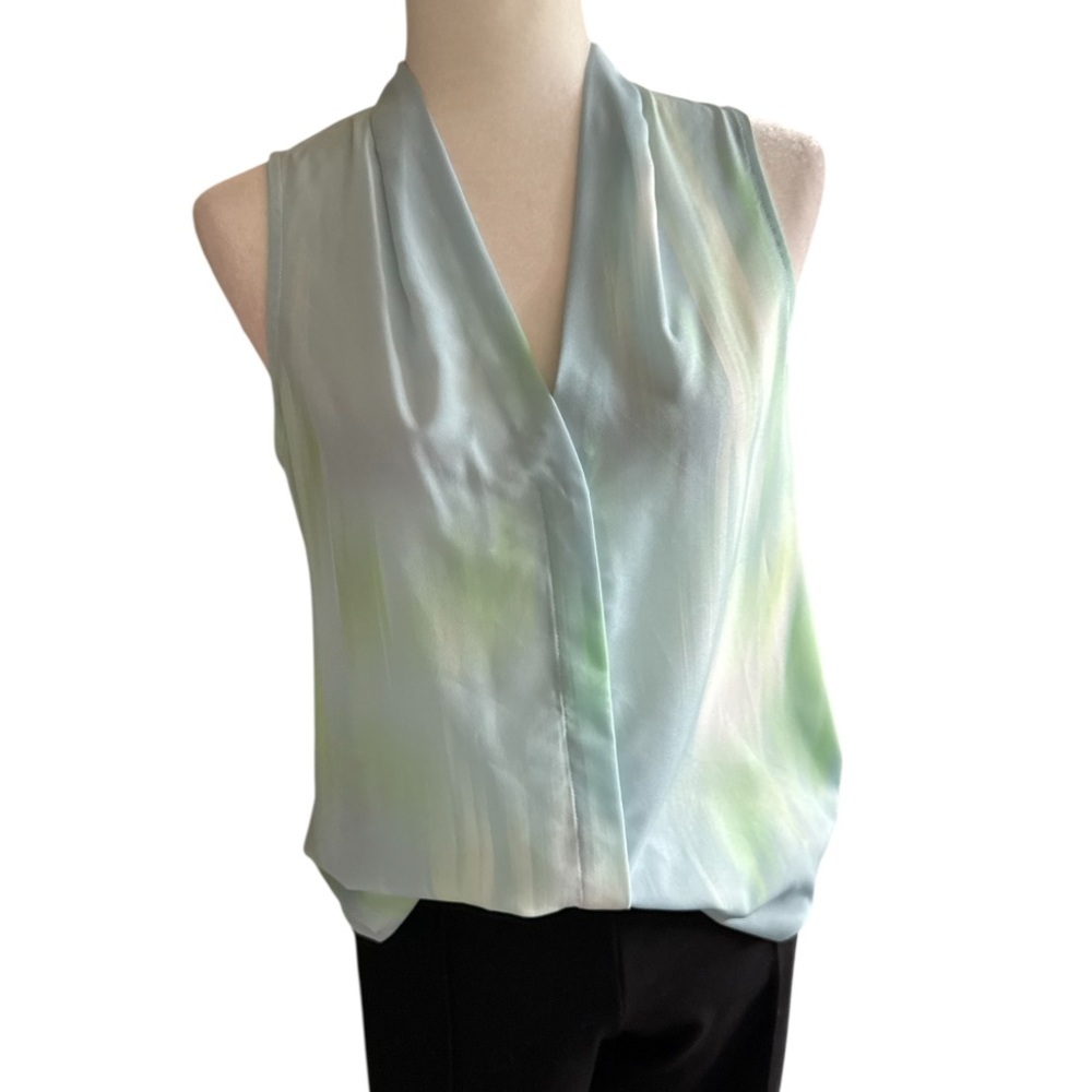 Elegant Pastel Sleeveless Blouse